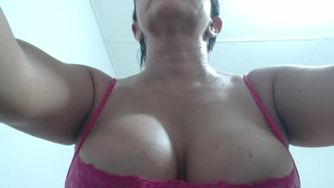 mariska_69 online show from 12-21-25, 02:57