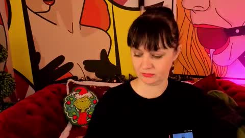 Snapshot of maristormm chatting on 12-17-25, 02:34 Lika online show from 12-17-25, 02:34