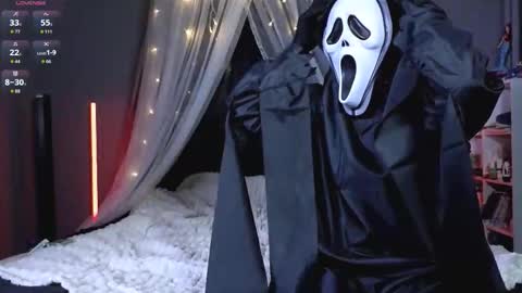 MariusHunter online show from 10-31-25, 05:58