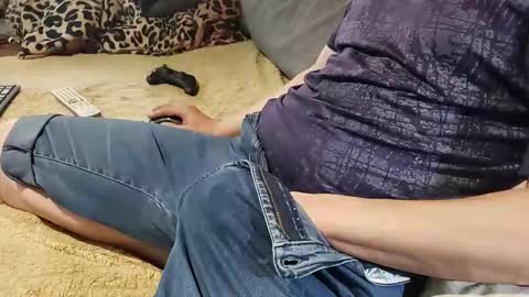 Snapshot of mariushx chatting on 10-30-25, 11:44 MariushX online show from 10-30-25, 11:44