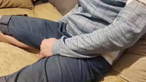 Snapshot of mariushx chatting on 12-02-25, 03:23 MariushX online show from 12-02-25, 03:23