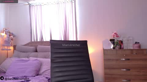    online show from 10-12-25, 07:02