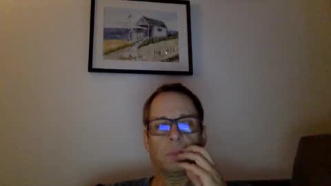 Snapshot of mark32571 chatting on 12-04-24, 07:06 Little Mark online show from 12-04-24, 07:06