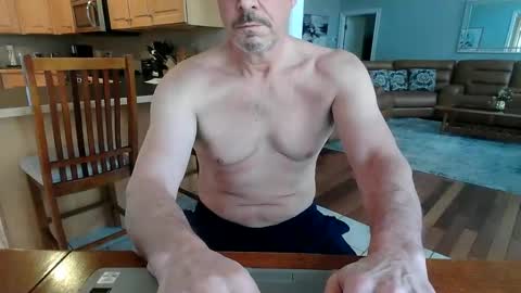 Mark online show from 11-16-25, 03:28