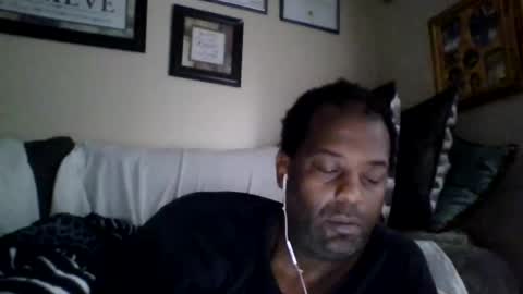 mark7062012 online show from 12-26-24, 05:40