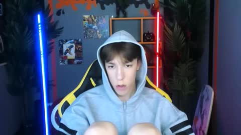 Mark online show from 11-10-25, 10:47