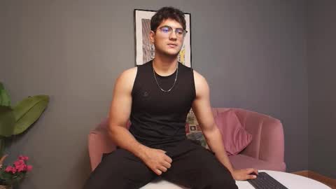 mark_evans1_ online show from 11-07-25, 02:50