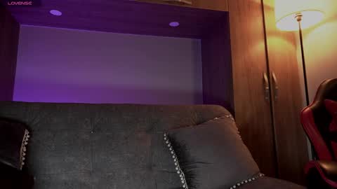 Mark online show from 02-03-26, 02:53