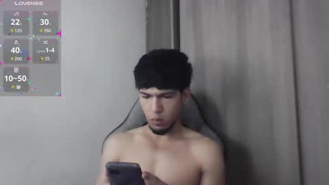 Snapshot of mark_rut chatting on 01-23-25, 12:41 MODEL Mark Rut online show from 01-23-25, 12:41