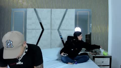 markandphilip  online show from 11-10-25, 12:37