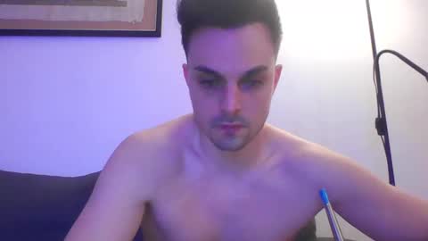 Snapshot of markboy5 chatting on 03-11-25, 01:26 Mark online show from 03-11-25, 01:26