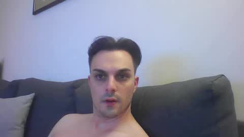 Snapshot of markboy5 chatting on 09-19-25, 12:02 Mark online show from 09-19-25, 12:02