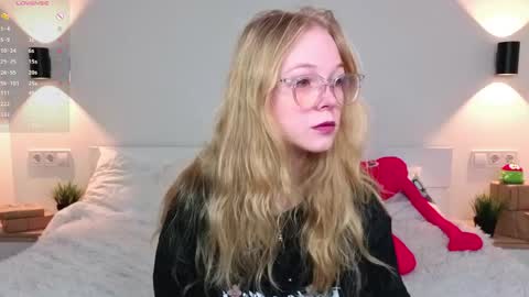 Snapshot of markettadeerman chatting on 03-02-26, 04:36 markettadeerman online show from 03-02-26, 04:36