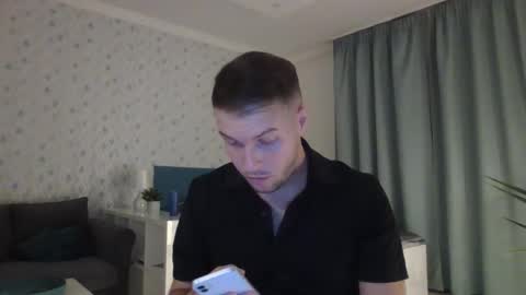 Snapshot of markster9696 chatting on 10-30-25, 12:01 markster9696 online show from 10-30-25, 12:01