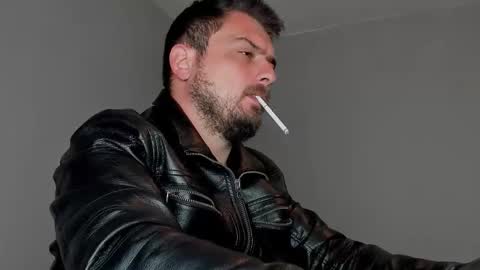 MARK online show from 10-20-25, 07:25