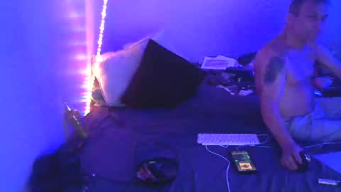 markymark101825061 online show from 01-10-25, 01:53