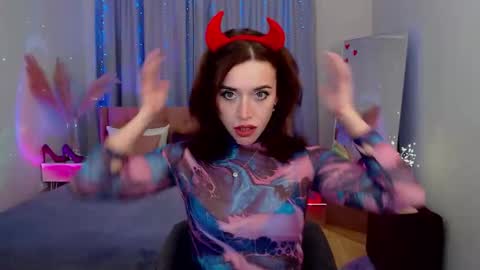 MarlaDewis online show from 11-23-25, 06:24