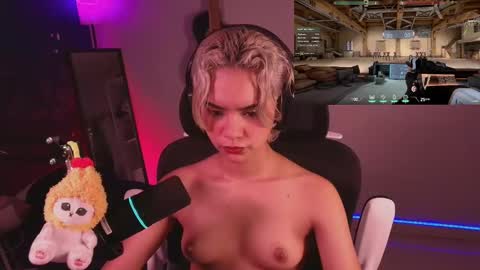 Snapshot of marlena3312 chatting on 11-26-25, 03:24 Marlena online show from 11-26-25, 03:24