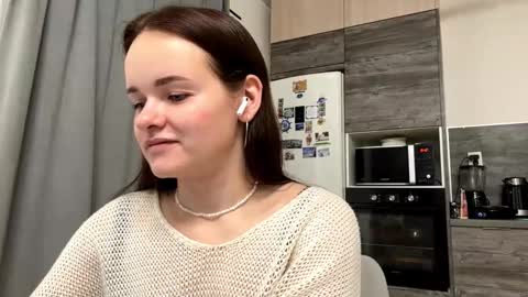 Snapshot of marlenamarschel chatting on 10-10-25, 02:38 Maja online show from 10-10-25, 02:38