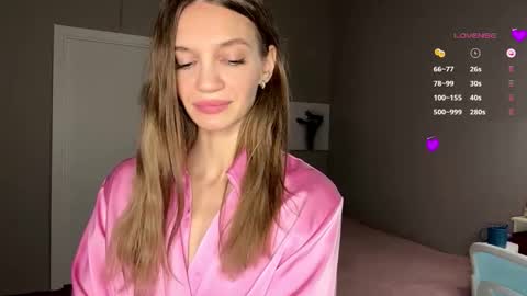 Snapshot of marlenamarschel chatting on 11-07-25, 07:08 Maja online show from 11-07-25, 07:08