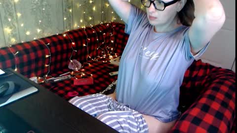 MarleneHudsonAh online show from 10-11-25, 11:09