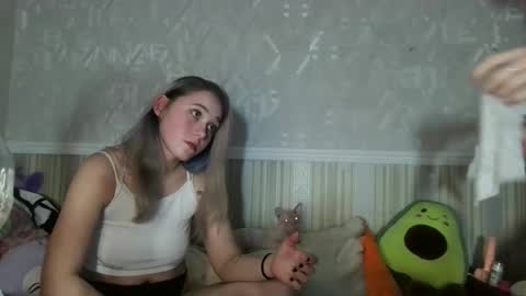 MarmaladeLi online show from 02-10-25, 10:51