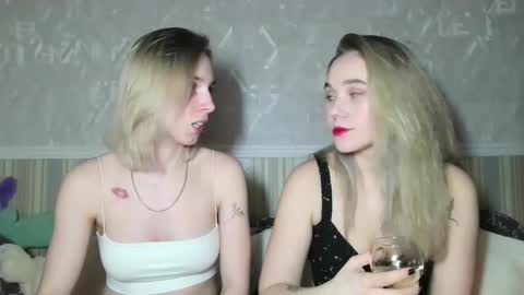 MarmaladeLi online show from 02-22-25, 11:24