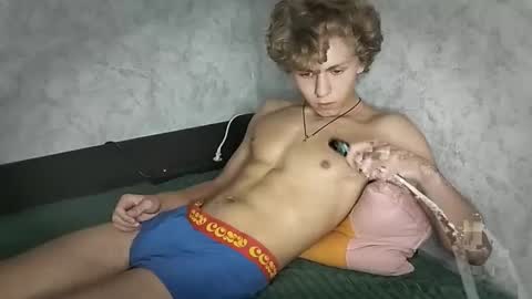 Snapshot of marmelad228 chatting on 10-01-25, 04:18 marmelad228 online show from 10-01-25, 04:18