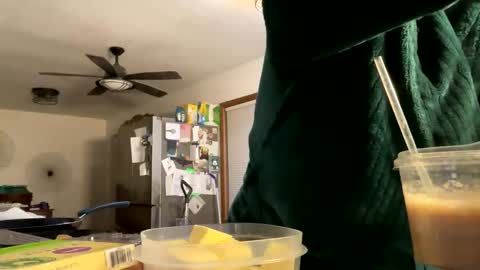 maroon_moon online show from 02-19-25, 01:51