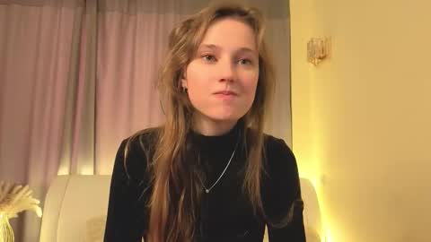 Snapshot of marquitamergel chatting on 02-21-26, 10:05 Andriella online show from 02-21-26, 10:05