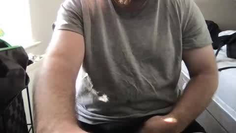 Snapshot of marriedirishcock29 chatting on 10-28-25, 08:40 PD online show from 10-28-25, 08:40