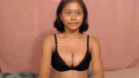 Snapshot of marrymebabexx_ chatting on 09-23-25, 01:30 marrymebabexx_ online show from 09-23-25, 01:30