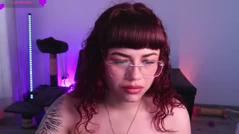 Snapshot of marsdoll chatting on 10-21-25, 07:03 Marsdoll online show from 10-21-25, 07:03