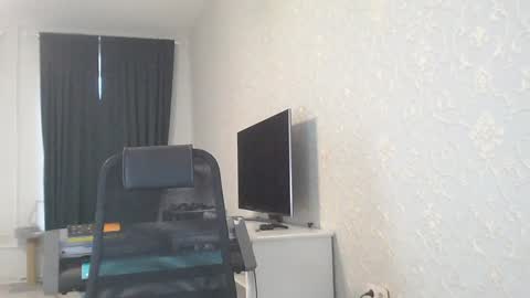 Snapshot of marselle_looker chatting on 02-02-25, 08:46 Marselle online show from 02-02-25, 08:46