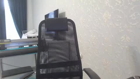 Snapshot of marselle_looker chatting on 02-06-25, 12:59 Marselle online show from 02-06-25, 12:59