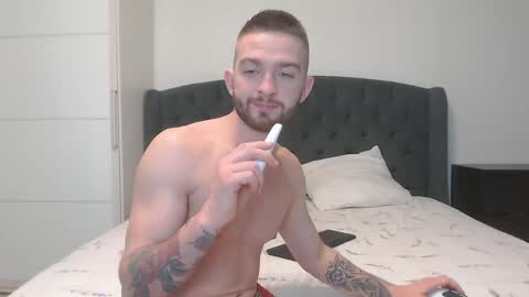 Snapshot of marselle_looker chatting on 03-06-25, 05:46 Marselle online show from 03-06-25, 05:46