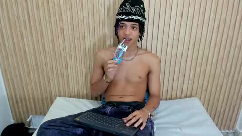 MARSHALL online show from 10-09-25, 01:31