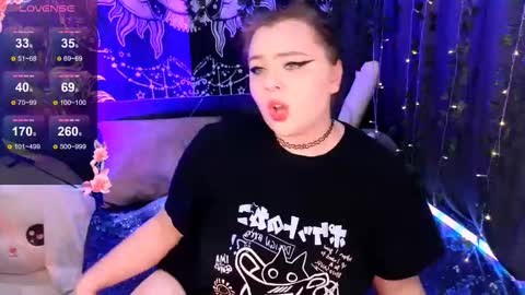 marshmallowbeauty_ online show from 11-09-25, 07:01