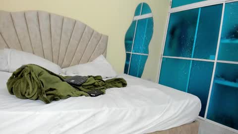 marsmith_1 online show from 02-20-26, 04:31