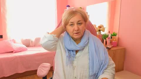 marta_wils online show from 10-15-25, 02:33