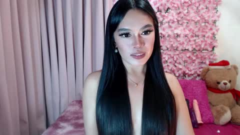 DONT FORGET TO FOLLOW ME AND GIVE ME A THUMBS UP GUYS- martha online show from 12-31-24, 06:35