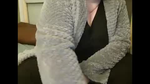 Martha online show from 01-06-25, 07:20