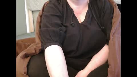 Martha online show from 03-04-25, 10:35