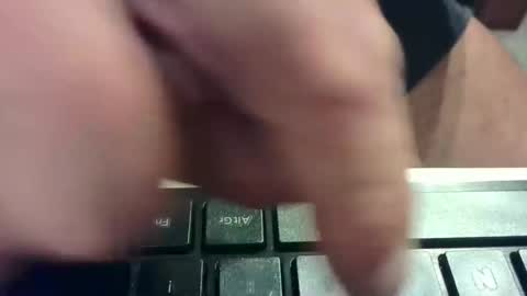 Snapshot of martial04 chatting on 11-07-25, 06:30 martial04 online show from 11-07-25, 06:30