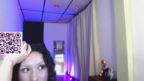 Snapshot of martina_adams chatting on 01-25-25, 02:47 mari online show from 01-25-25, 02:47