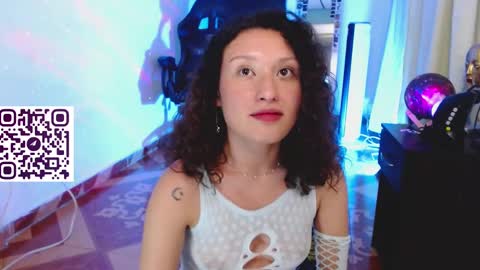 Snapshot of martina_adams chatting on 02-13-25, 11:58 mari online show from 02-13-25, 11:58