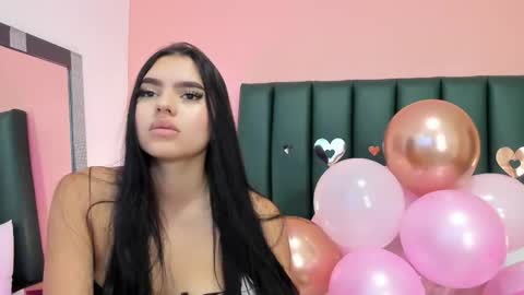 Martina Divine online show from 11-14-25, 01:21