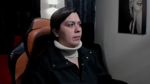   MARTINA   online show from 01-22-25, 11:34