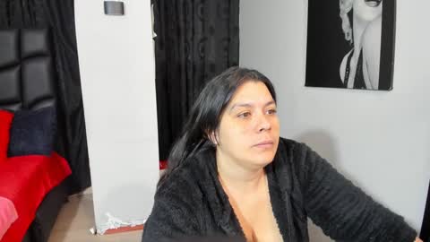   MARTINA   online show from 01-23-25, 11:26