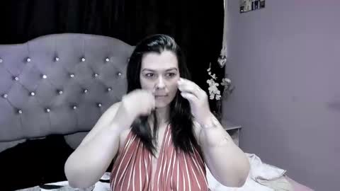   MARTINA   online show from 02-16-25, 03:05